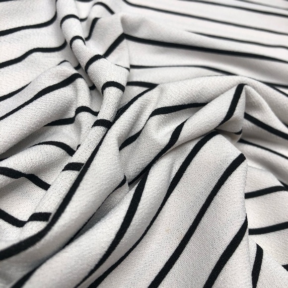 ELLE Black & White Striped Butterfly Sleeves Dressy Office Top Shirt SIZE M - Picture 5 of 8